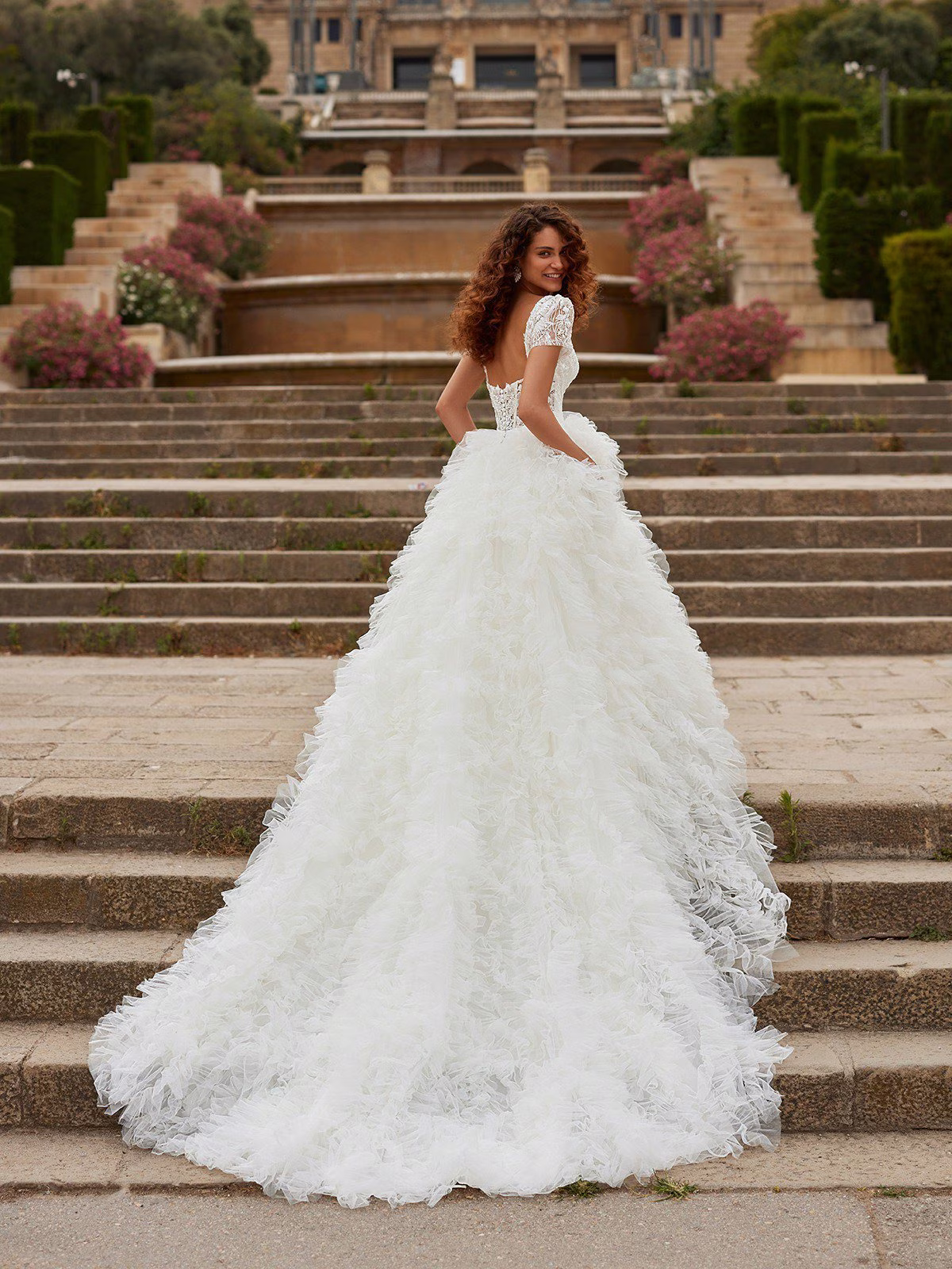 Style LOLA Alternative view