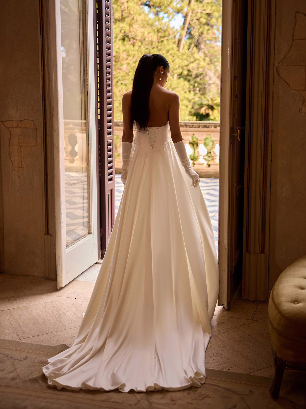 Style HERA Alternative view